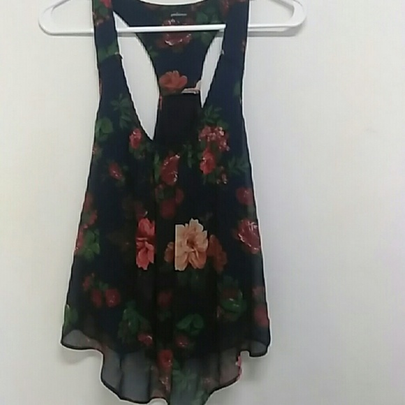 Shirt - Picture 3 of 3